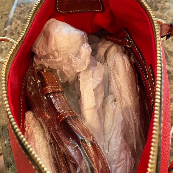 NWT RED DOONEY MEDIUM PEBBLE SATCHEL - Picture 9 of 9